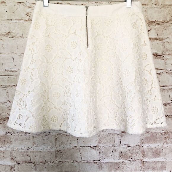 The Limited lace overlay A Line skirt - Picture 2 of 5